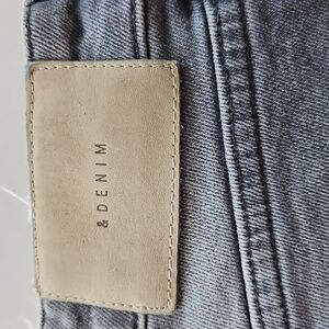 Jeans H&M & Denim GrayWith Button Fly And Distressed Style Size 33 Skinny